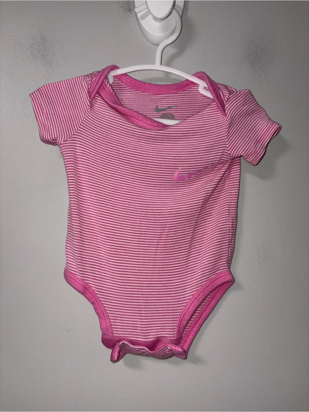 Nike Pink Striped Viscose Blend Body Suit Logo Swoosh Newborn Girls